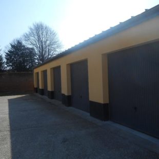 Location garage à Aire-Sur-La-Lys