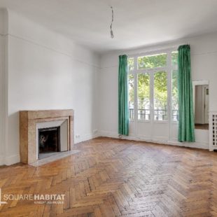 Marcq en Baroeul Croisé Laroche – Appartement Haussmannien – 3 chambres – garage – chambre de bonne