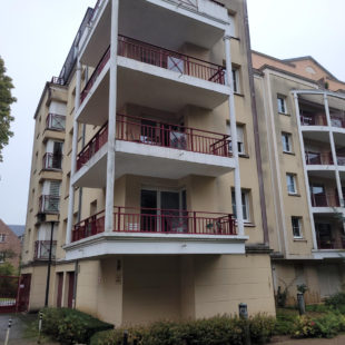 Appartement Arras 4 pièce(s) 81.56 m2  Sous compromis 