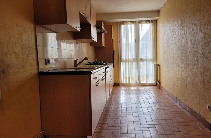 VIEUX LILLE : Appartement Lille 4 pièces 88 m2 traversant – cave – parking